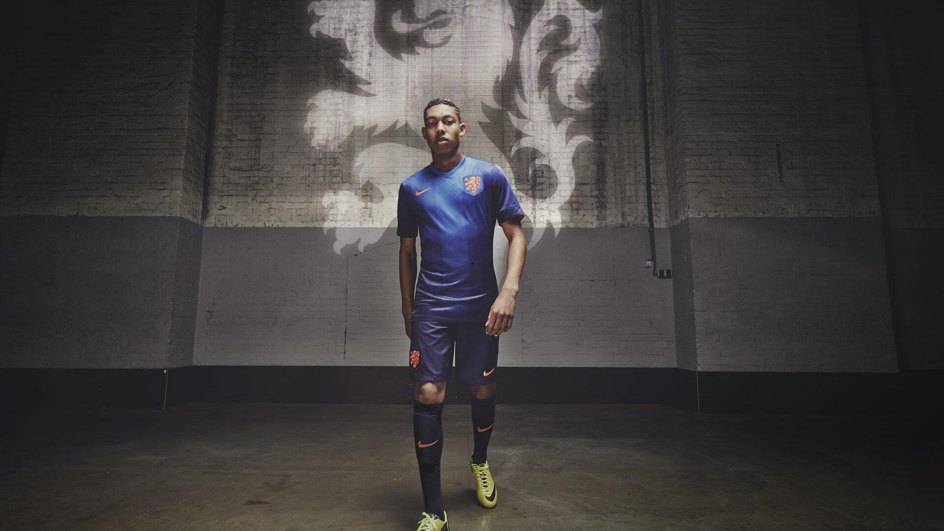 英超争四白热化，布莱顿复仇曼联，利物浦绝处逢生